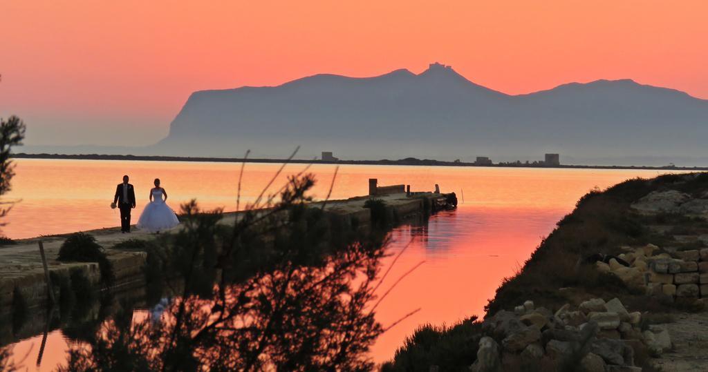 Sunrise Stagnone - Kitesurf Spot Panzió Marsala Kültér fotó